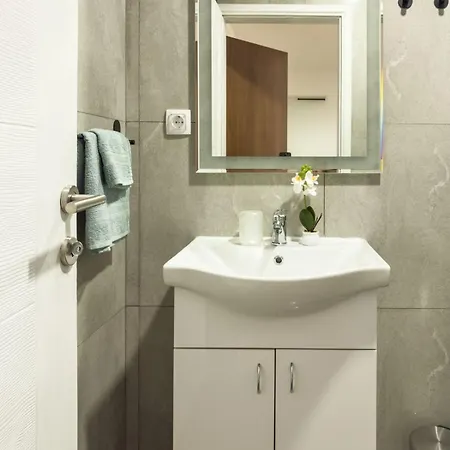 Apartment Golubacki Visovi *