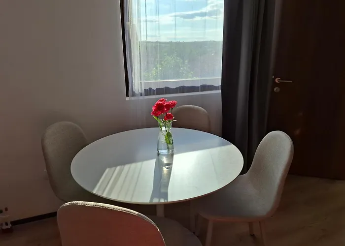 アパート Golubacki Visovi